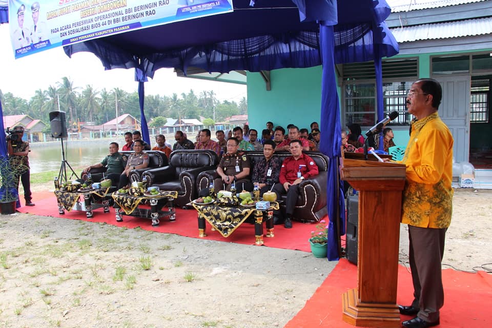 PERESMIAN PENGOPERASIONALAN BBI BERINGIN RAO DI KECAMATAN RAO SELATAN