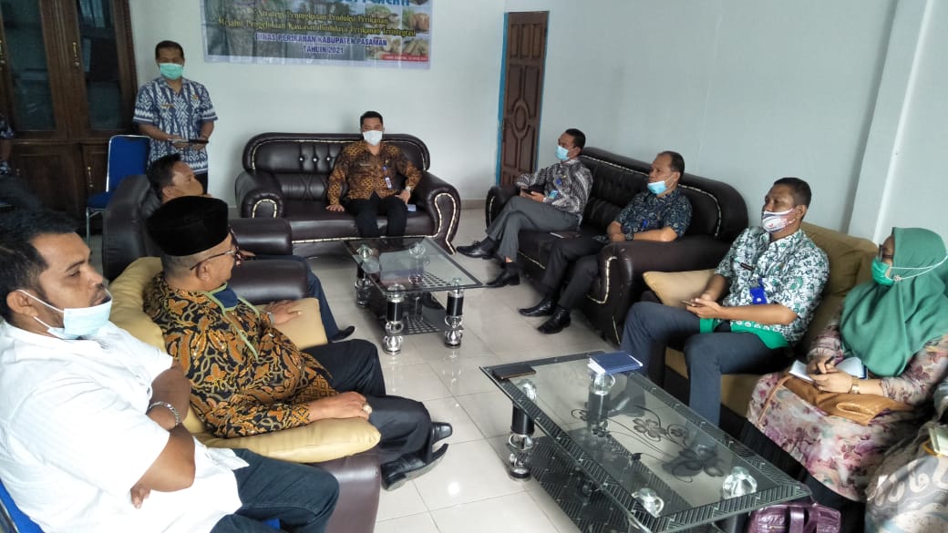 Sipeka Budipekerti, Solusi Tingkatkan Produksi Dan Pendapatan Petani Ikan Di Pasaman Kamis, 22 April 2021 - 14:35:34
